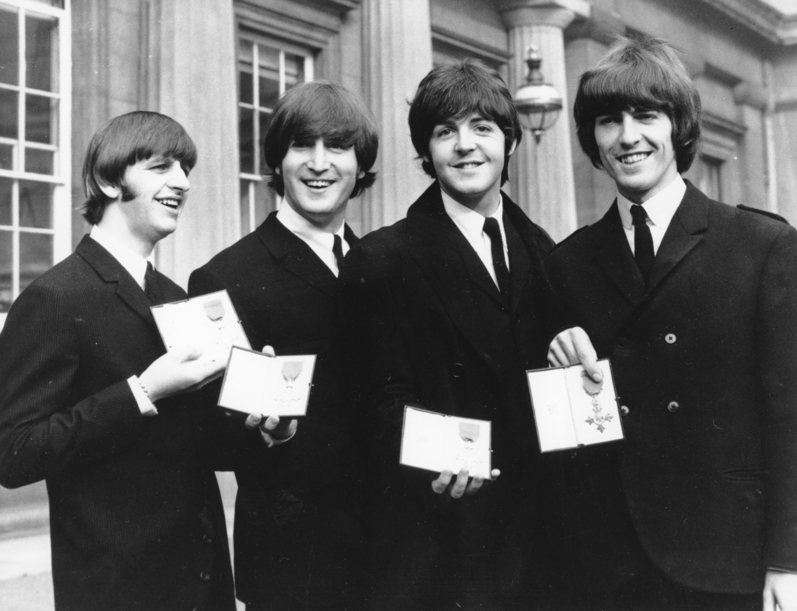 STARR LENNON MCCARTNEY HARRISON